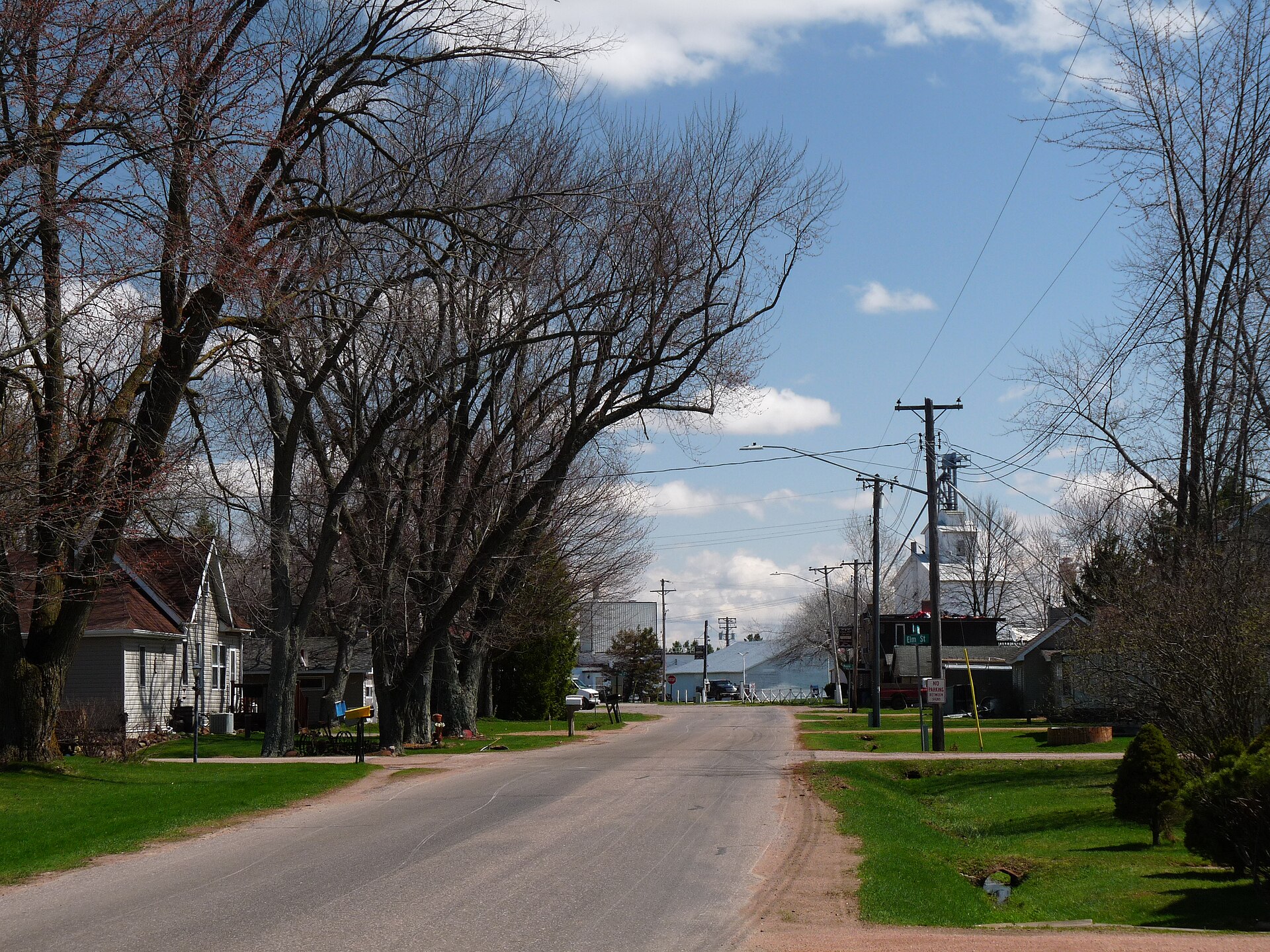In Chili, Wisconsin, facing east on Chili Road.