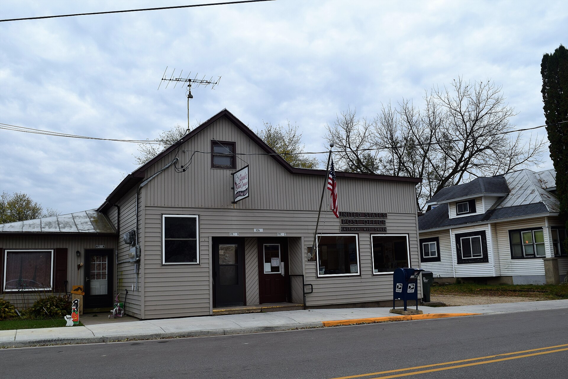 Outdoor view in Eastman, Wisconsin