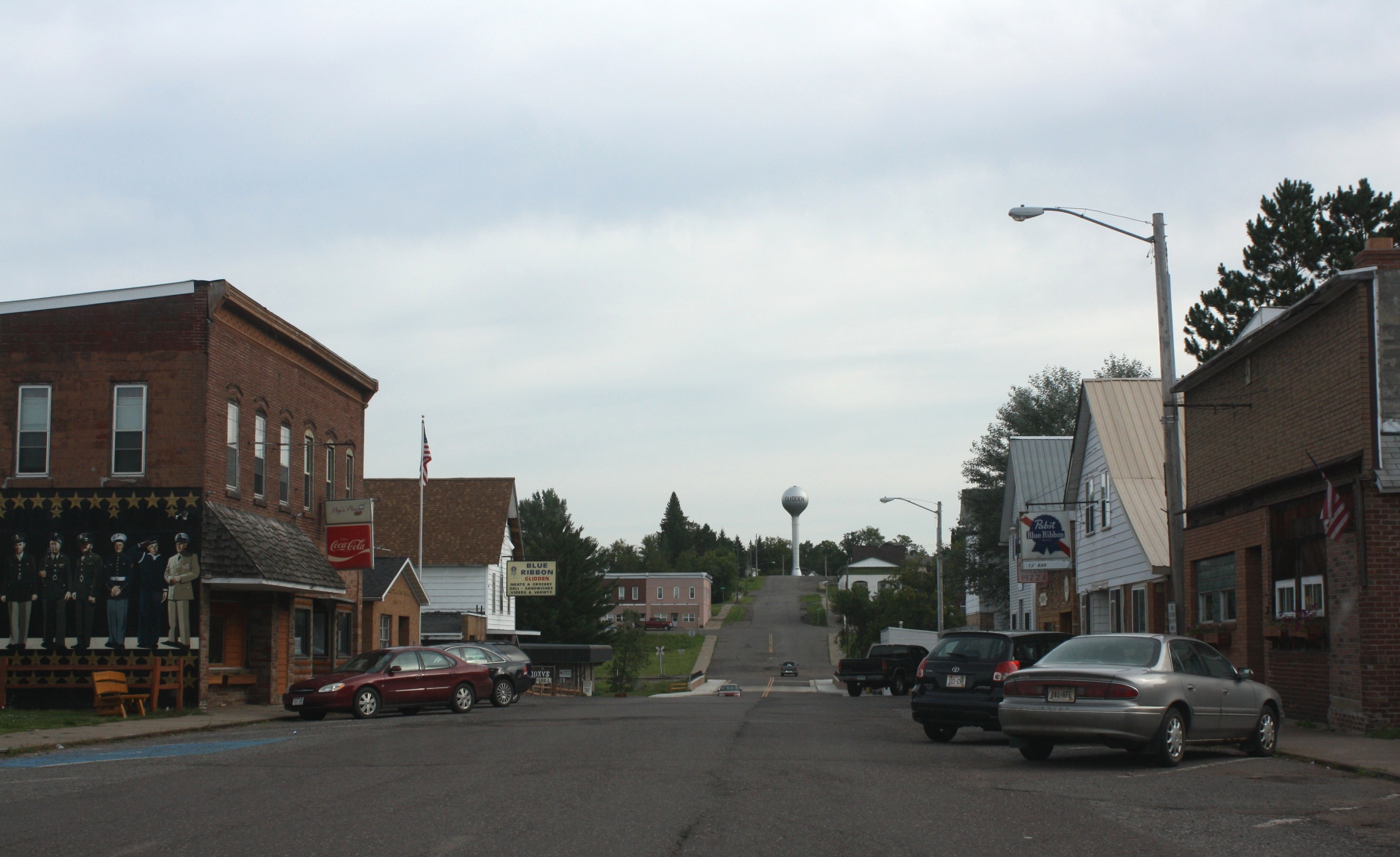 Looking east at downtown w:Glidden, Wisconsin. This file was uploaded with Commonist.