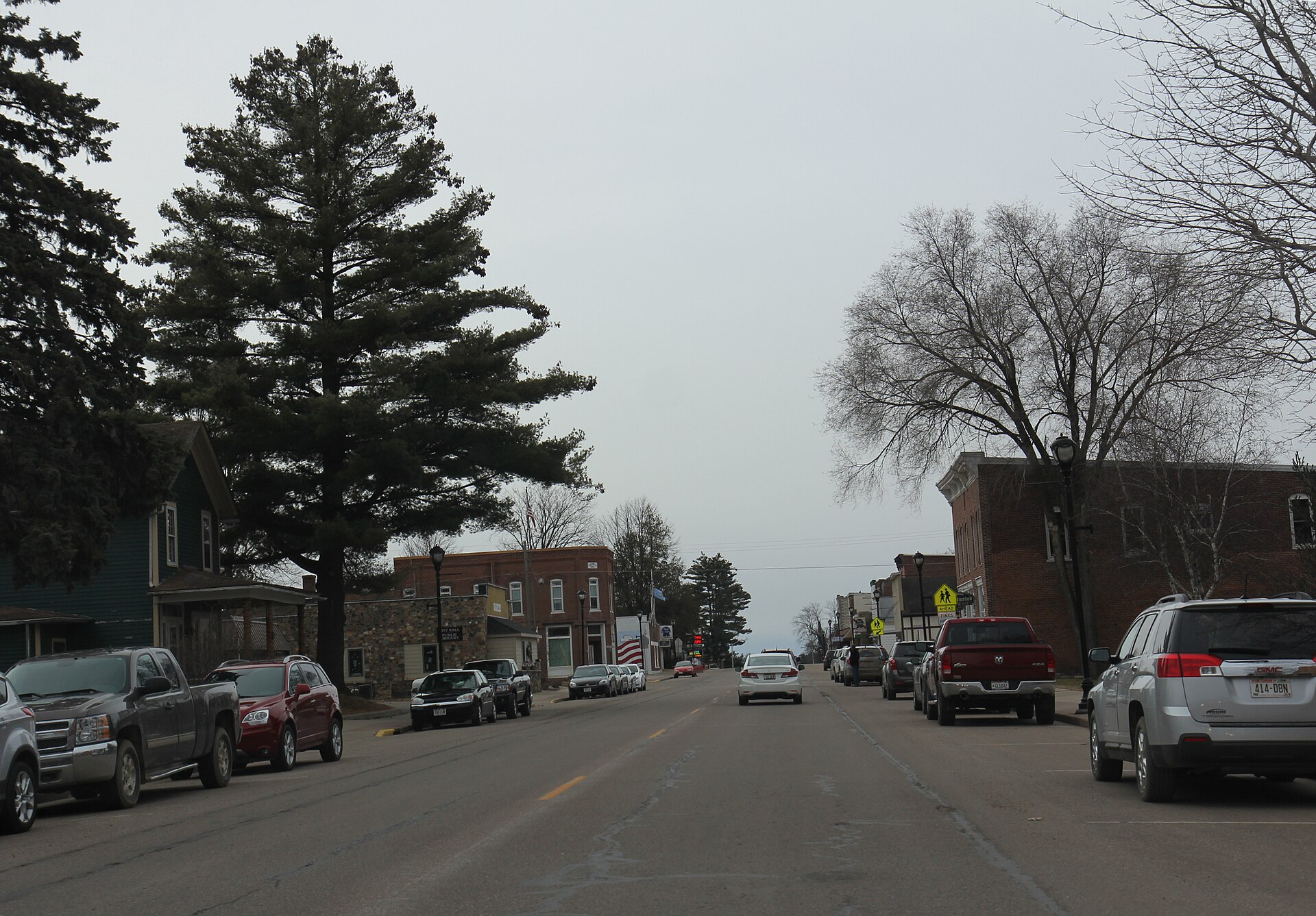 Looking south in downtown Greenwood, Wisconsin on WIS73