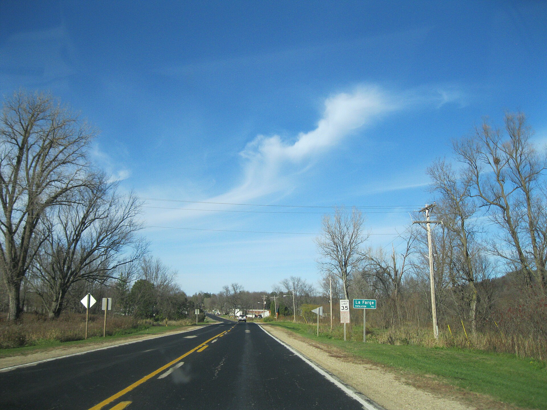 Entering La Farge, Wisconsin from the south on w:Wisconsin Highway 131.