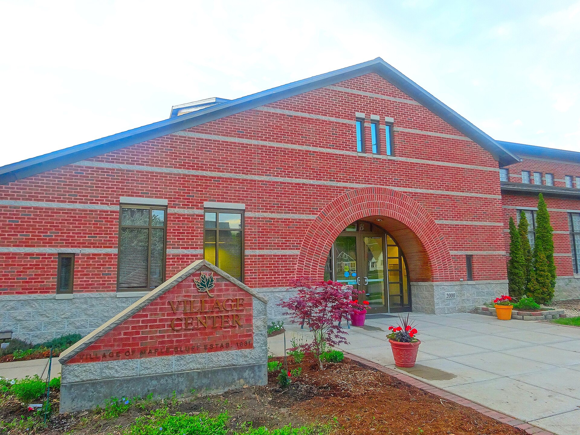 Maple Bluff Village Center — Wisconsin