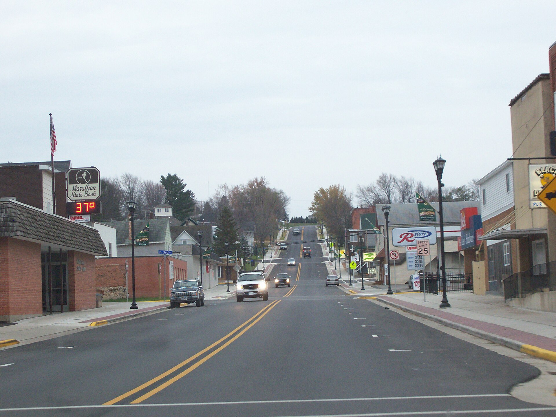 Looking south at downtown w:Marathon City, Wisconsin, USA on w:Wisconsin Highway 107.