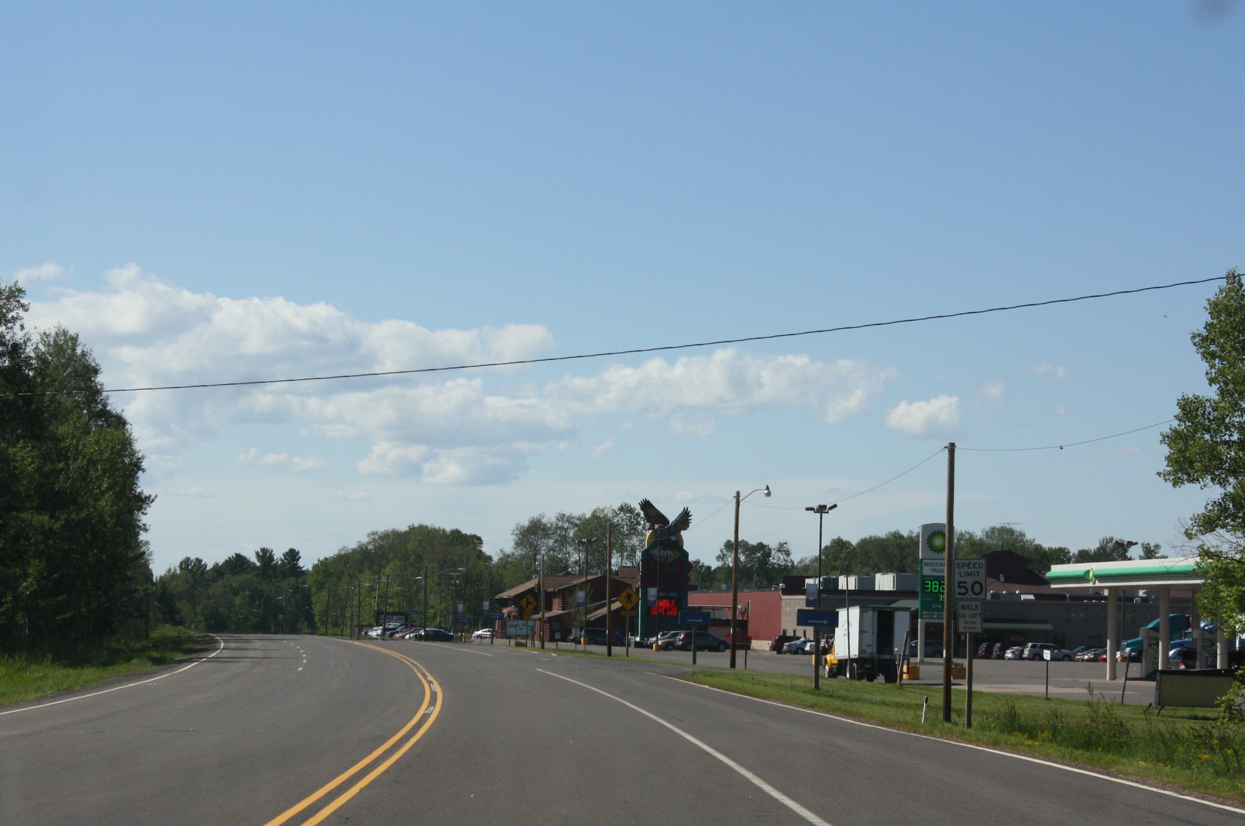Looking west in w:Odanah, Wisconsin on U.S. Route 2. This file was uploaded with Commonist.