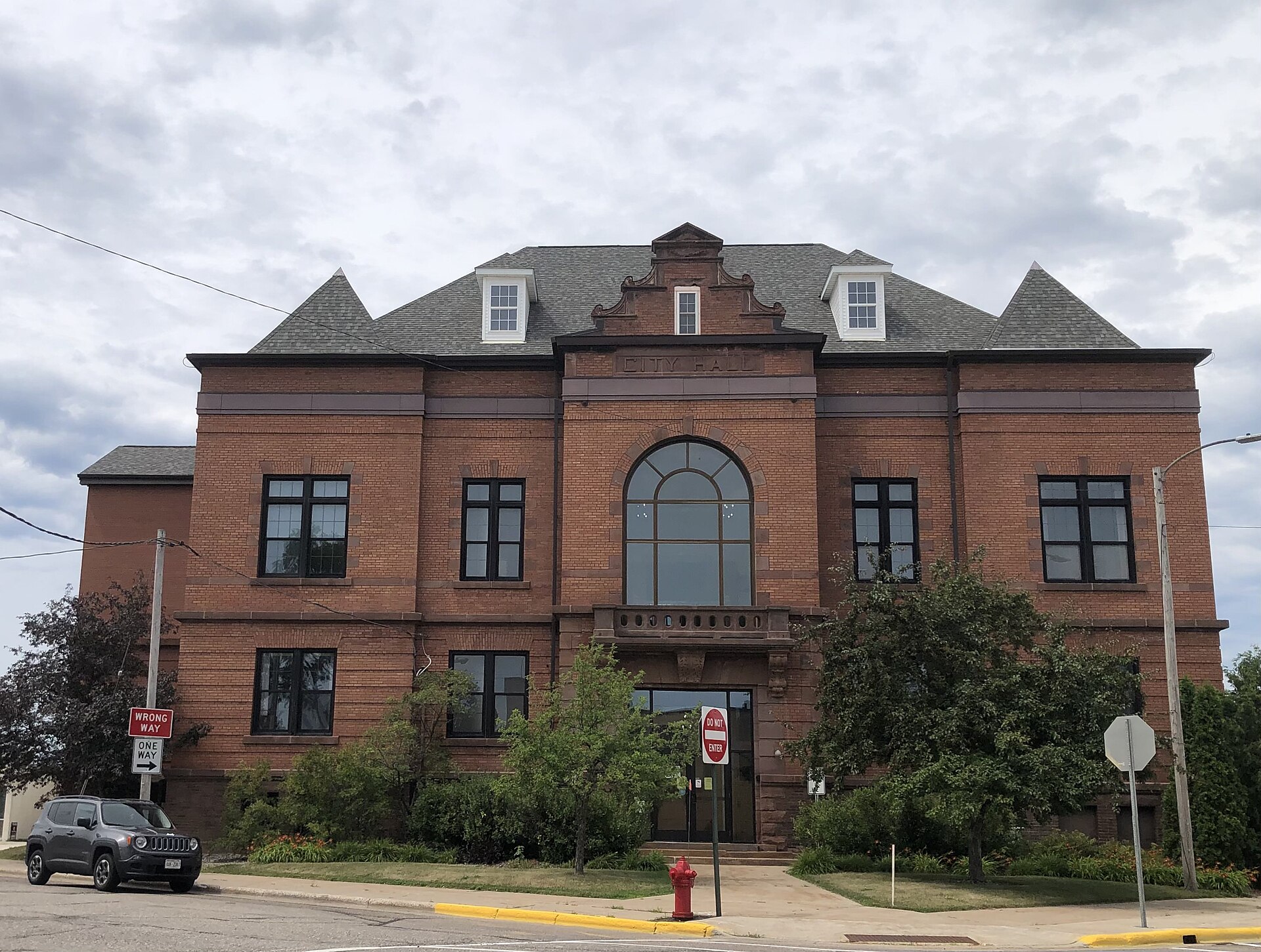 Rhinelander's City Hall at 135 S Stevens Street, built from 1908-09 — Wisconsin