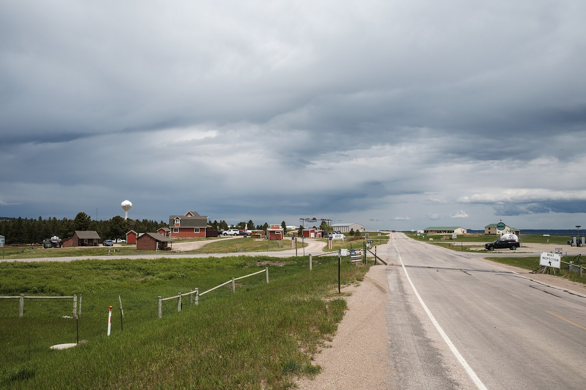 Pine Haven Road headed towards Pine Haven. — Wyoming